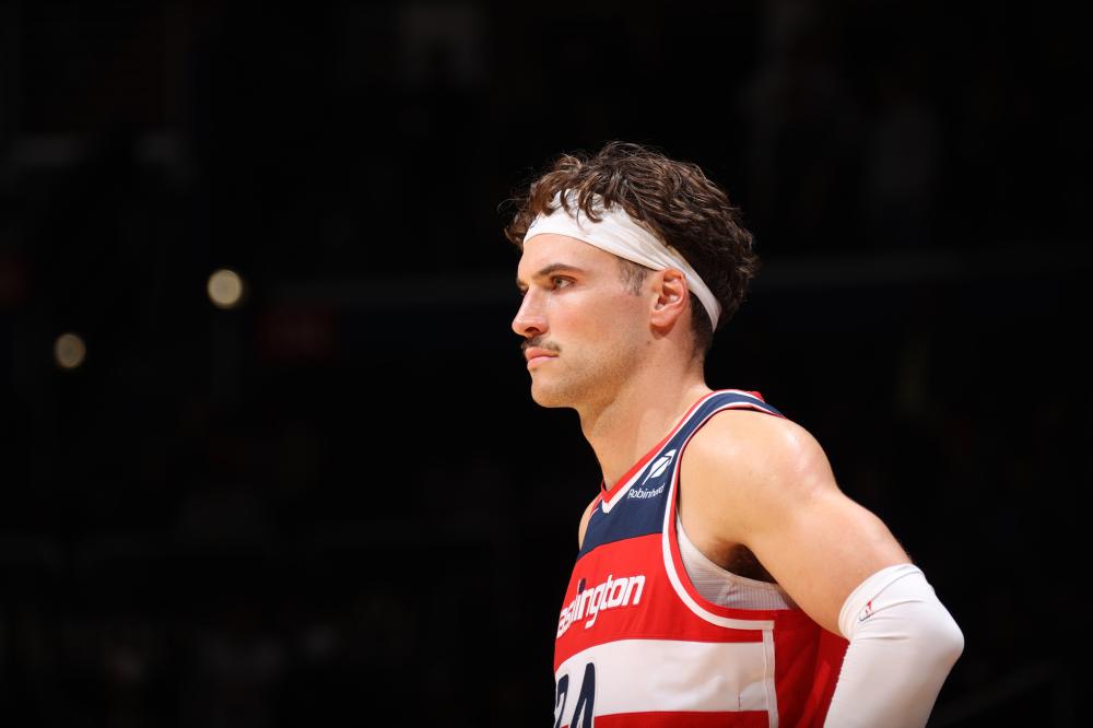 甚至通过社 甚至通过社