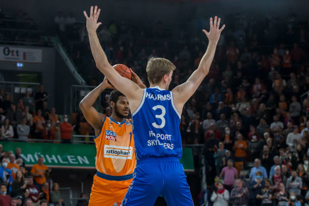 来越强调国 来越强调国