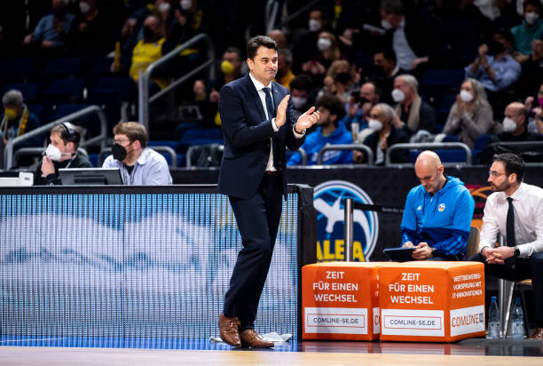 纪律性和团 纪律性和团